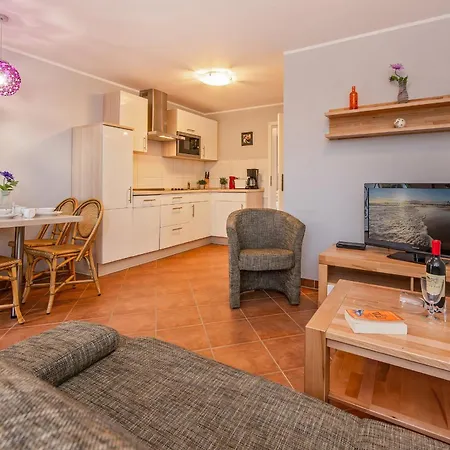 Apartment Tema 10